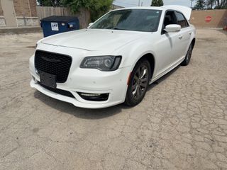 2021 Chrysler 300 Touring L - Exterior Front Left Corner Image